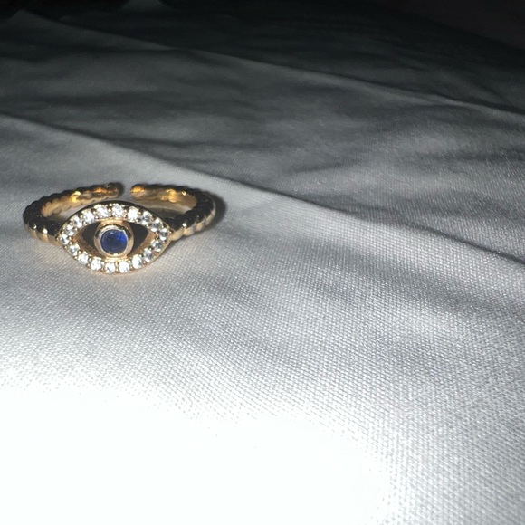 Adjustable evil eye ring - Picture 2 of 5
